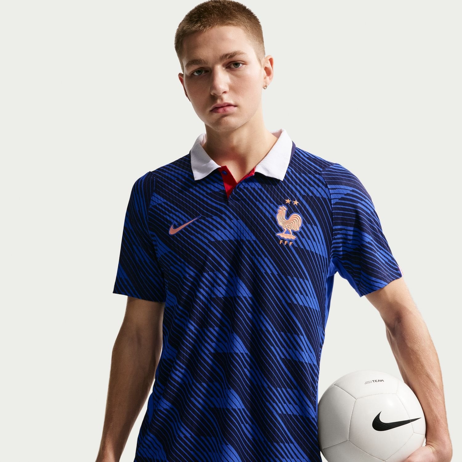 France 2026 Home Authentic Jersey - Men's - Image 4