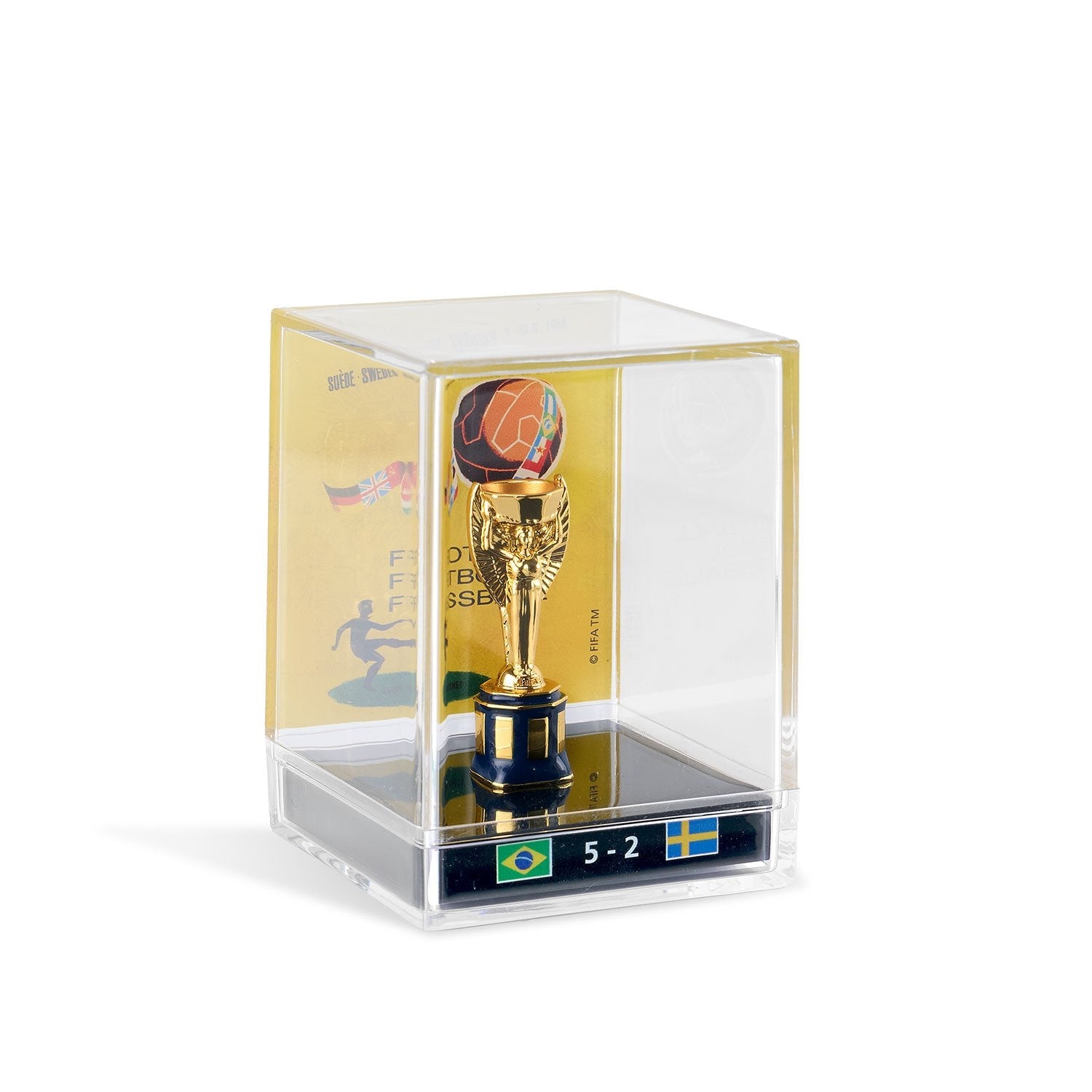 45mm Licensed 1958 FIFA World Cup Replica Trophy - Image 2