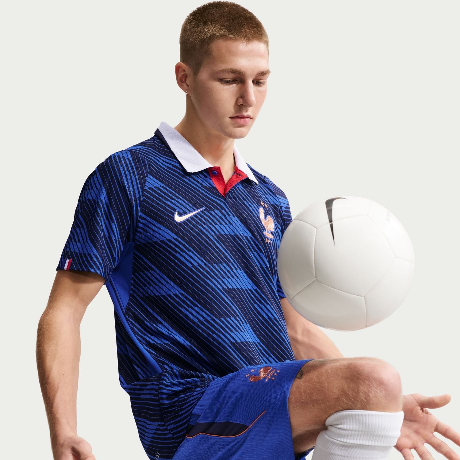 France 2026 Home Authentic Jersey - Men's - Image 7